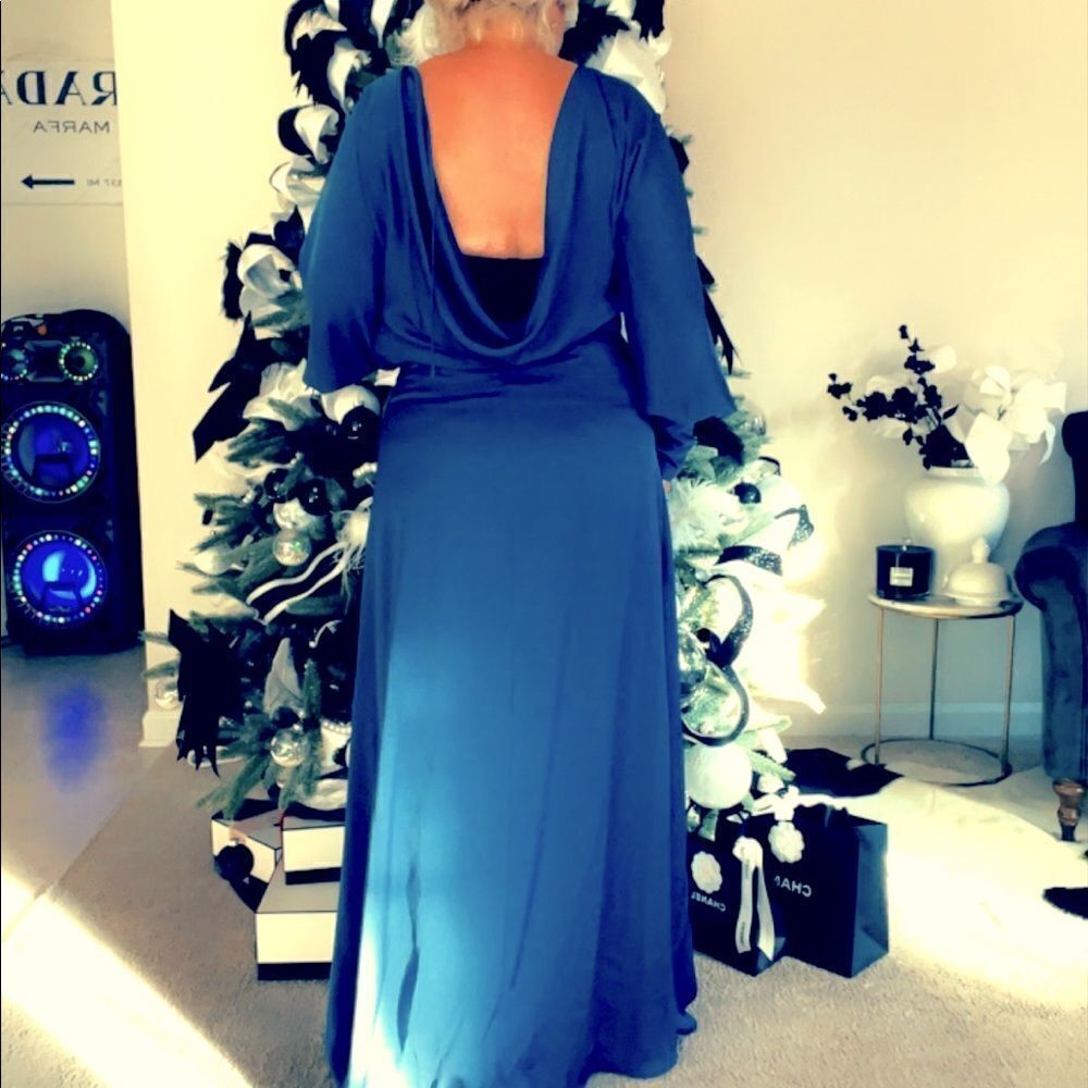 Bcbgmaxazria dress 